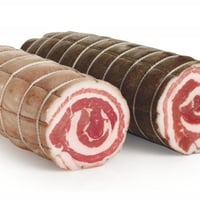Rolled bacon with black pepper slice 650g