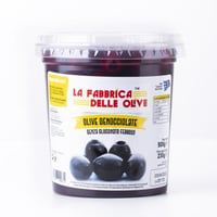 Entkernte schwarze Oliven in Salzlake 500 g