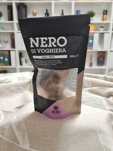 Gefermenteerde zwarte knoflook, 3-4 bollen 100 g