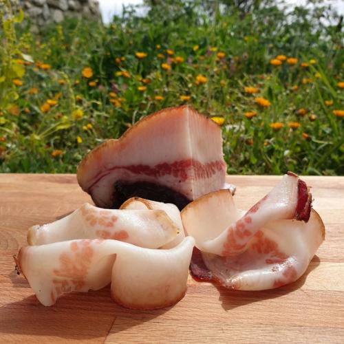 Almohada de cerdo negro curada de los Abruzos, 350 g