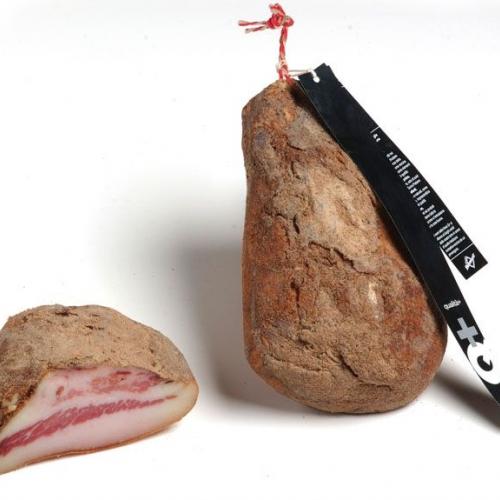 3 Monate gereifter Guanciale "Il Carrobbio"