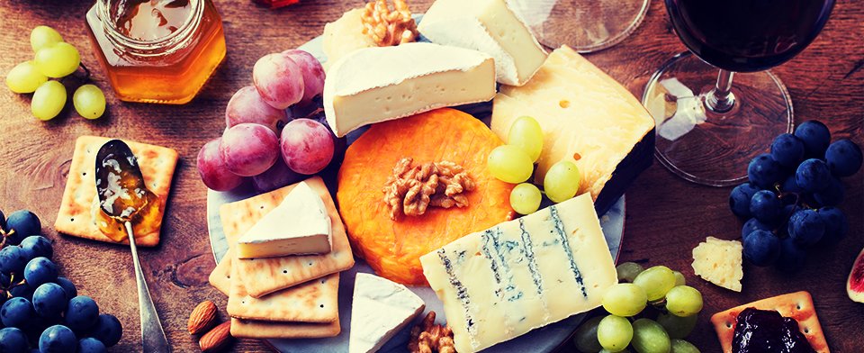 I migliori formaggi da tagliere per il tuo picnic di Pasquetta