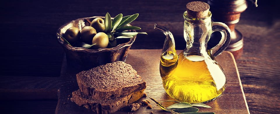 Si dice oglio di oliva o olio di oliva?