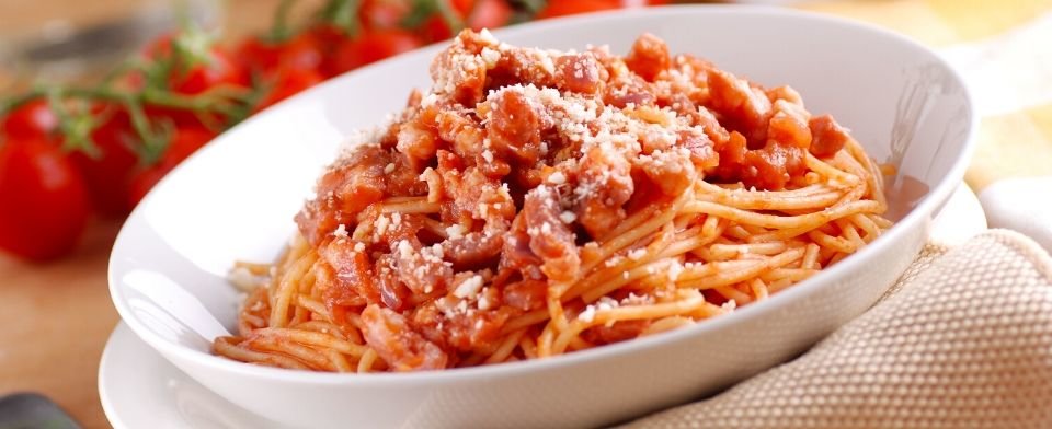 Spaghetti all'Amatriciana: storia e ricetta originale di questo mito