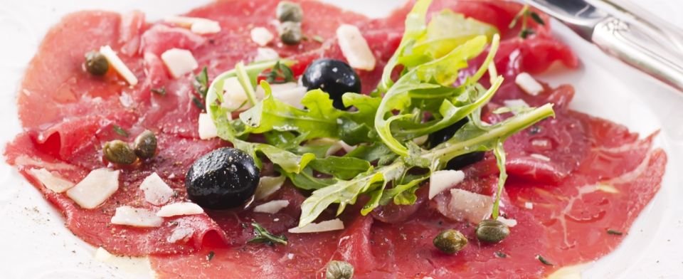 Carne salada, la specialità diventata piatto simbolo del Trentino